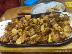 东镇老味道烤鸡块-老东镇啤酒屋海鲜加工·蒸汽海鲜·海鲜烧烤(台东店)