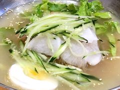 韩式汤冷面-喜来稀肉(北外滩白玉兰广场店)