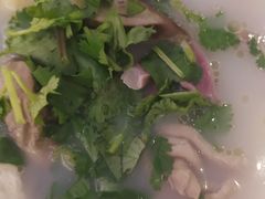 油豆腐鸭血粉丝汤-小杨生煎(湟普汇店)