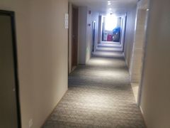 -全季酒店(上海火车站天目西路店)