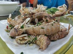 椒盐濑尿虾-双月饭店·20年老字号(新村店)