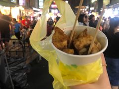 -六合夜市