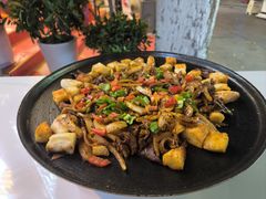 -老周炒拨拉(甘州总店)
