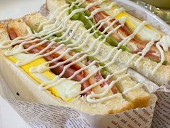 -more than meow吴止猫主题餐厅(承德 中船汇店)