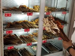自助取餐区-学街秀兰麻辣烫