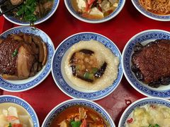 -蓝田九大碗民俗食府(蓝田店)