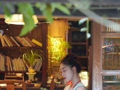 -菩提书坊(侨福大厦店)