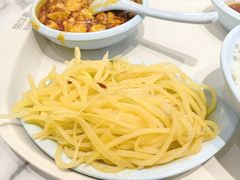 -荣华基·现炒快餐(肇嘉浜路店)