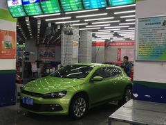 店内环境-耐跑(万达广场店)