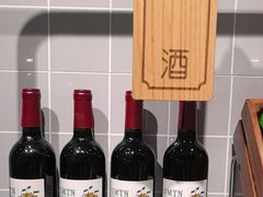 -金滏山烤肉·海鲜·火锅自助餐厅(襄阳万达店)