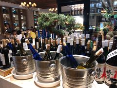 -雍和会海鲜姿造自助(湖东路店)