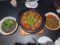 -万重锦·人文川菜馆(骡马市店)