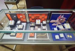 -周生生Chow Sang Sang(又一城店)