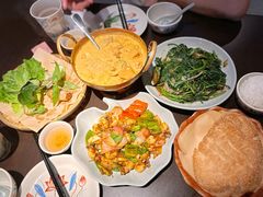 -大头虾越式风味餐厅(光明广场店)