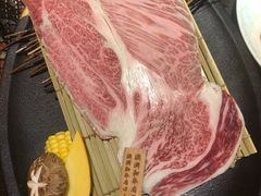 -山川小町·极番烧肉(新地假日广场店)
