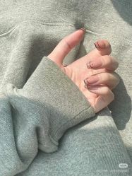 -赢韵美甲美睫瑞士净斑中心