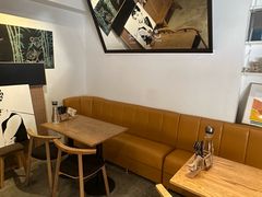 -Common Table · Brunch & Coffee