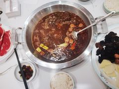 -撒拉人家.酸菜牦牛肉火锅