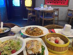 -粤色·老广州茶餐厅(河南商会大厦店)