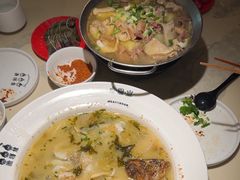 -渔语鱼酸菜鱼新川菜(来福士店)