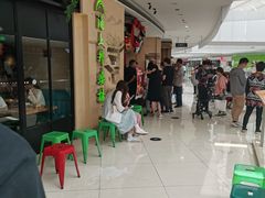 等位区-涌上外婆桥(海宁银泰城店)