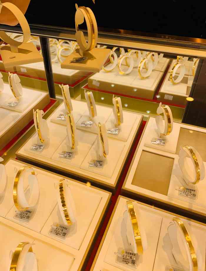 万宝缘珠宝(观前旗舰店)-"【首页搜索霸王餐vip免费体验】有幸中.