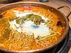 酸辣锅底-洱火云南酸菜牛肉火锅(石景山当代商城店)