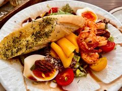 -Mark&Mars Restaurant