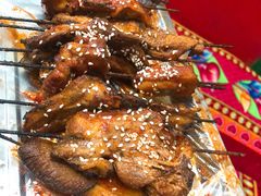 -马克力木手抓炕锅烤羊肉(盐湖一小区店)