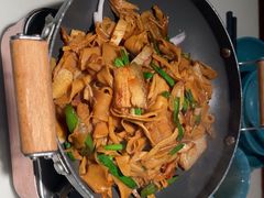 -荷塘秋月·本帮江浙菜(国权路店)