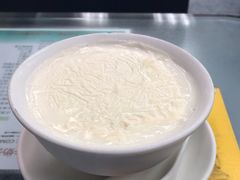-义顺牛奶公司