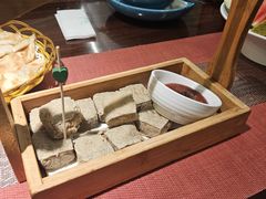 -荷塘秋月·本帮江浙菜(国权路店)