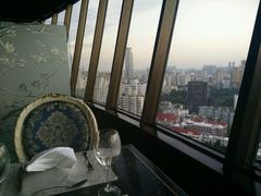 -广州花园酒店-凌璇阁360度高空海鲜自助餐CAROUSEL