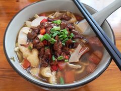 -荣荣面馆(丹溪大道店)
