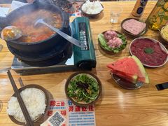 -黔二妞地摊火锅(龙华清湖店)