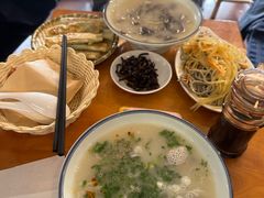 -刘记羊汤·烧饼夹肘子