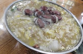 Pork Sausage with Pickled Cabbage