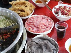 纯鲜毛肚-储奇门鳝鱼火锅(总店)