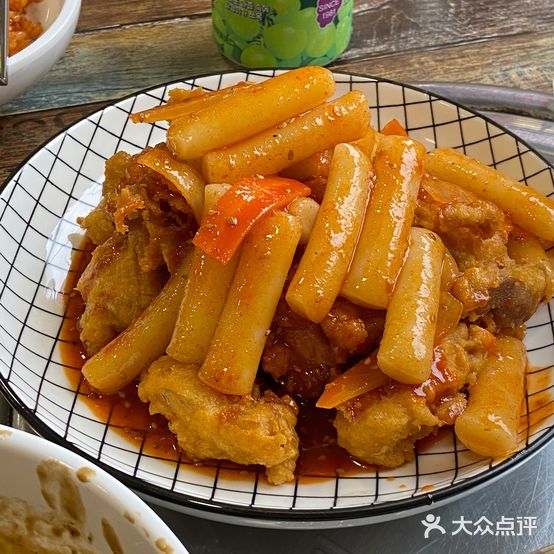 韩日馆(财大店)