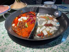 -鸿姐老火锅(静安店)