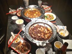 -胖哥俩肉蟹煲(长沙高铁吾悦广场店)