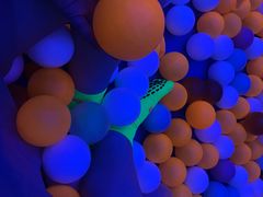 -爱蹦iBOON蹦床运动馆(江汉店)