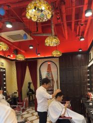 -东方先生国潮男士理发馆