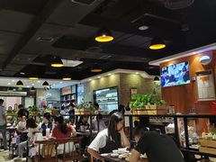 大堂-八合里潮汕鲜牛肉火锅(惠州华贸店)