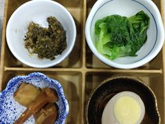 精选小菜拼盘-康师傅私房牛肉面(北京南站店)