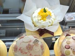 -花花卷卷·鲜食蛋糕(静安久光百货店)