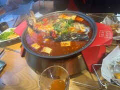 -三顾烤庐·烤鱼·烧烤·龙虾(奉贤店)