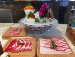 -悦鼎会海鲜姿造·宴会厅(东方明珠广场店)