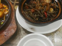 -临街徽菜馆·正宗黄山味