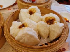 蜜汁叉烧包-点都德(盘福楼店)
